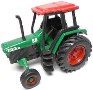 2001 TONKA MAISTO #88 GREEN 1:64 DIECAST 2 3/8" FARM TRACTOR W/ RED ROOF & RIMS - Picture 1 of 6