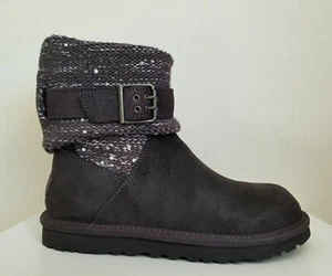 UGG AUSTRALIANA CAMBRIDGE STIVALI METALLICI GRIGI SCINTILLANTI LAVORATI A MAGLIA FIBBIA 7 I LOVE SHOES - Foto 1 di 8