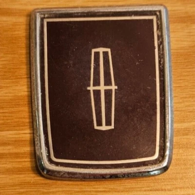 1984-1992 Lincoln Mark VII Trunk Cover Emblem - P/N E4LB-6343514-AA - COVER ONLY - Image 1 of 4