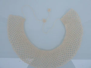 Häkelkragen 36cm x 6,5cm zum Zubinden, Handarbeit 100% Baumwolle, NEU beige - Bild 1 von 3