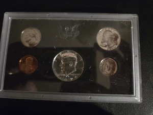 1970 S United States Mint Annual 5 Coin Proof Set with Original Box. - Picture 1 of 4