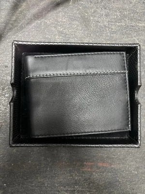 Cartera plegable GUESS para hombre - negra Foto 1 de 4