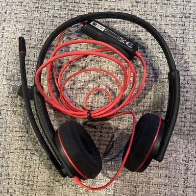 Plantronics Blackwire 3220 USB-C Headset - Black - Image 1 of 2