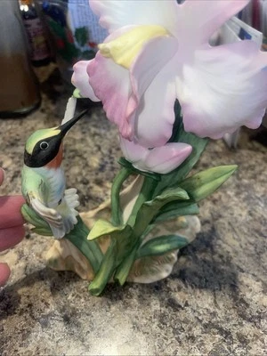 Vintage Homco Masterpiece Bone China “Hummingbird” Figurine w/ Base - Image 1 of 4
