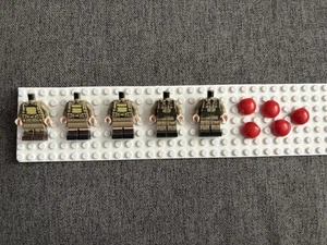Lego WW2/WW1 United Bricks British Soldier Minifigure Bundle - See Photos - Picture 1 of 4