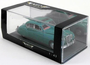 Neo 1/43 Scale Resin Model Car NEO43140 - Jaguar MK VII - Green - Picture 1 of 4