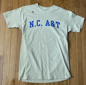 Men's North Carolina A&T Aggies Venley Short Sleeve Shirt NWOT Medium - Picture 1 of 1