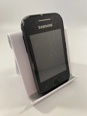 Samsung Galaxy Y S5360 Black Tesco Network 180MB 3.0" 2MP Android Smartphone - Image 1 of 4