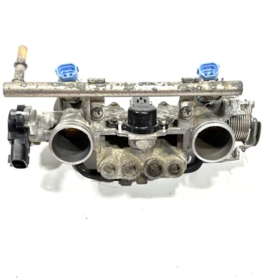 Suzuki Inazuma GW250 2013 A 2018, carrocería del acelerador, P/N 13400-48H20 Foto 1 de 4