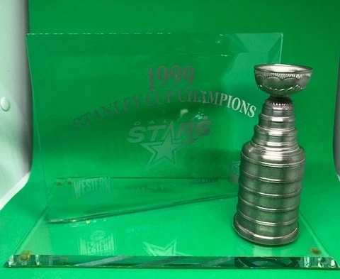 Dallas Stars 1999 Stanley Cup Champions Season Ticket Holder Souvenir Trophy Cover