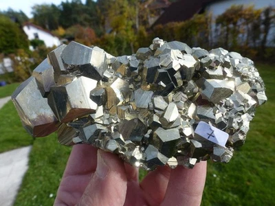 Pyrit Kubooktaeder, Huanzala Mine Ancash Peru # 11 - Bild 1 von 4