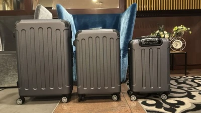 Set Di Valigie 3 Pezzi 28+24+21 Pollici Nuovo Authentico E Imballoto - Immagine 1 di 4