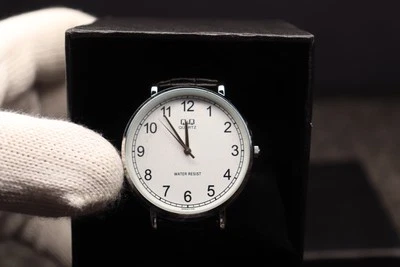 Q&Q Japan Mens Watch Silver Bezel Round White Dial Black Leather  New - Image 1 of 4