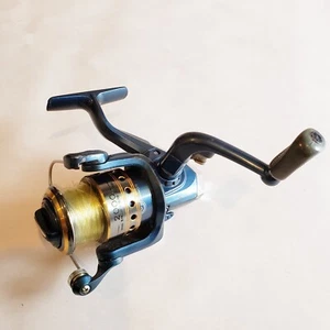 Vintage 2000 - 5+1 Ball Bearing Spinning Fishing Reel - NICE! - Picture 1 of 12