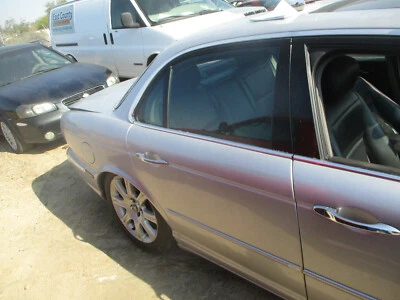 PASSENGER  REAR  DOOR  JAGUAR XJ8 04 05 06 07 Foto 1 de 3