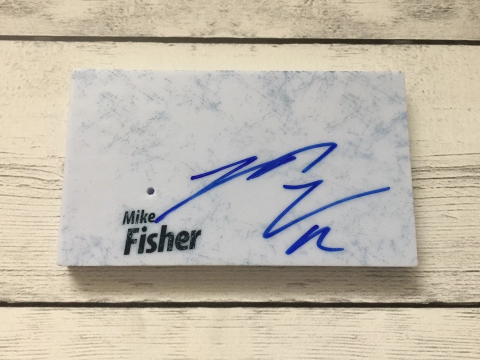 Figura de hockey McFarlane firmada autografiada por Mike Fisher de los senadores de Ottawa a Foto 1 de 4