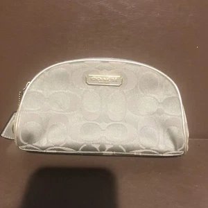 Coach Estee Lauder cosmetic makeup case bag purse zip up limited edition - Picture 1 of 4