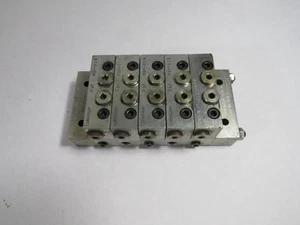 Lubriquip MSP-25S Modular Divider Valve 5 Port Manifold USED - Picture 1 of 3