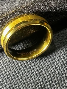 Men's Tungsten Carbide 2 toned Gold ring size 13 - Picture 1 of 5