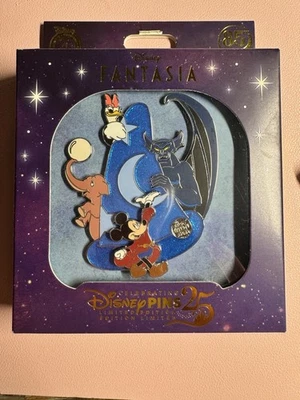 Prendedor Mini Jumbo Mickey Hechicero 85 Aniversario Fantasía Parques Disney 2025  Foto 1 de 3