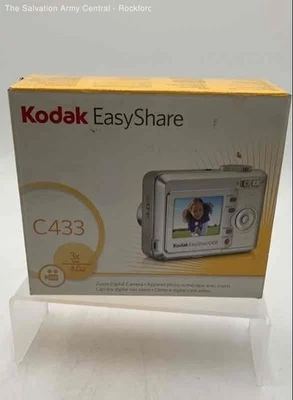 Kodak Easyshare C433 4.0 MP 3x Optical Zoom Digital Compact Camera - Image 1 of 4