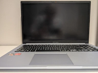 ASUS VivoBook 15 M1502IA – Ryzen 7 4800HS, 16 GB RAM, 512 GB SSD – Battery Fault - Image 1 of 4