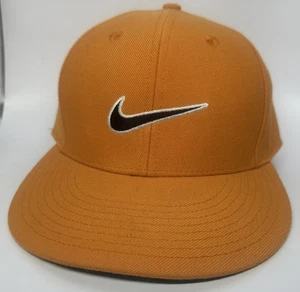 Vintage Nike Swoosh orange Kappe Mütze klassisch Pro tailliert Größe 7 Wollmischung - Bild 1 von 10