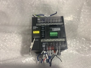 Controlador programable Omron CP1L-L14DR-A - Imagen 1 de 7