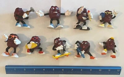 Lot of 9 California Raisins figures guitar surfer Applause - Изображение 1 из 4