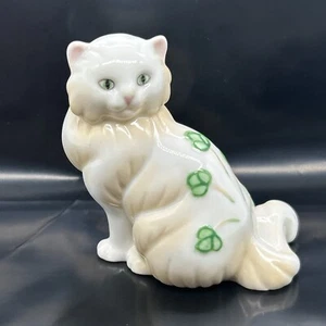 Franklin neuwertig Curio Schrank Katze - Belleek weißes Langhaarkleeblatt Irland - Bild 1 von 5
