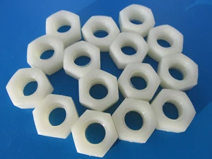 Muttern aus Kunststoff WEISS PVC DIN 934 Sechskantmuttern Polyamid  - Bild 1 von 1