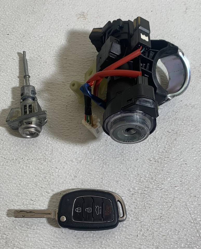 Interruptor de encendido convencional Hyundai Sonata 2017 con llave y cerradura de puerta OME usado Foto 1 de 4