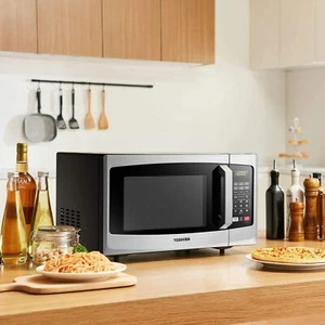 Toshiba 0.9 cu. ft. Stainless Steel Countertop Microwave Oven - Picture 1 of 8