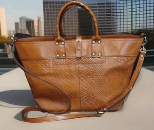 Patricia Nash Emilion Wavy Leather Woven Embossed Tote Purse Tan - Picture 1 of 23