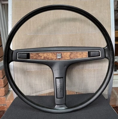 DATSUN-NISSAN 1971-75 CEDRIC (230) 260C GENUINE COMPLETE BLACK STEERING WHEEL!! - Image 1 of 4