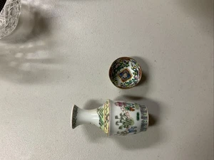 Miniature Chinese Vase And Bowl - Picture 1 of 4