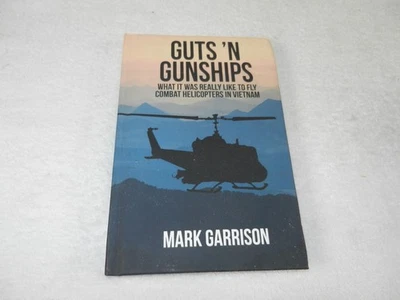 VIETNAM 1967 Pleiku  119th Assault Helicopter Co  Pilot   "GUTS 'N GUNSHIPS" Foto 1 de 4