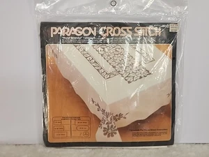 Paragon Cross Stitch Stamped Embroidery Tablecloth Royal Splendor 60" Round 0902 - Picture 1 of 4