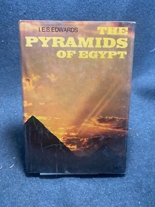 The Pyramids of Egypt by I.E.S. Edwards - Bild 1 von 1