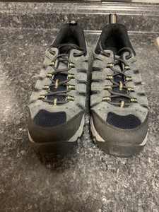 bass athletic sneakers