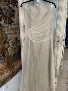 Vera Wang Maids Ivory Tulle Strapless Empire Waist A-line Evening Dress 6 - Picture 1 of 8