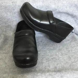Dansko Leather Clogs, Women's 7.5/EU 38 (Black) - Picture 1 of 8
