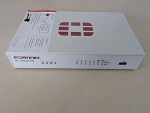 Fortinet FortiGate 50E Security Firewall Appliance mit Zubehör - Afbeelding 1 van 3