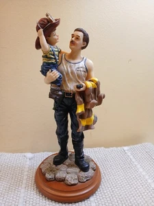 Estatuilla 9 Sombreros de Coraje "Voluntario" Bombero 11/1626 -O2 - Imagen 1 de 9