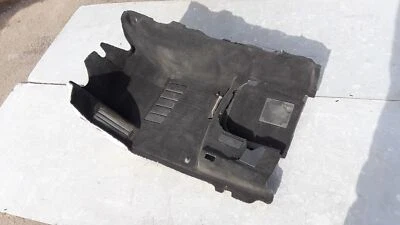 PORSCHE CAYENNE 2011-2014 TAPETE DELANTERO IZQUIERDO LADO DEL CONDUCTOR OEM Foto 1 de 4