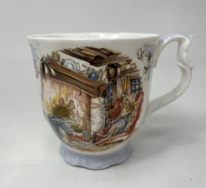 Royal Doulton Winter Beaker Teacup Brambly Hedge Collection Fine China - Picture 1 of 12