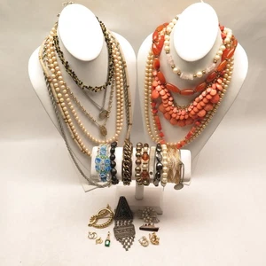 Gran Lote a Granel de Mezcla Marca Vintage/Nueva Joyería Personalizada Bueno para Reventa - Imagen 1 de 5