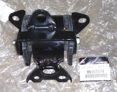 Mitsubishi Genuine OEM Transmission Mounting Bracket Body Side MN101574 - Image 1 of 4