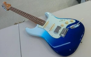 Guitarra eléctrica Fender México Player Plus Stratocaster Hss - Imagen 1 de 6
