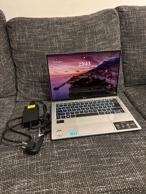 Acer Swift Go 14 OLED 2.8K | Intel Core Ultra 9 16-Core | 32GB LPDDR5X | 2TB SSD - Bild 1 von 4